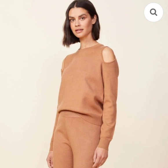 Monrow Sweaters - New Monrow Cut Out Pullover Small